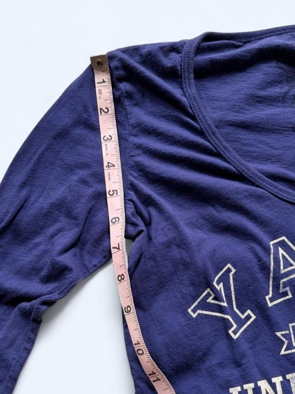 Vintage Y2K Urban Outfitters Yale University Long Sleeve Tee S - Picture 4 of 7